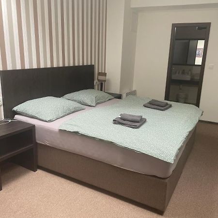 Apartman Atelier Кадань Экстерьер фото