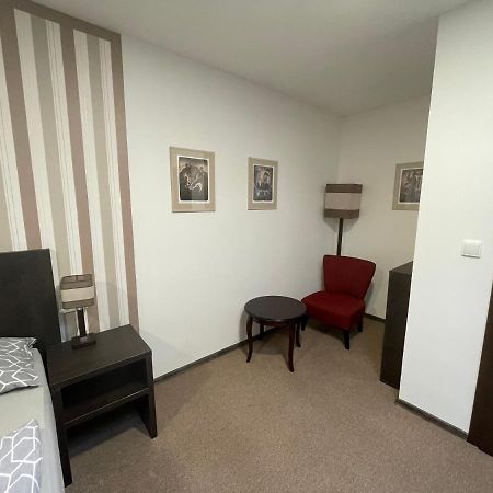 Apartman Atelier Кадань Экстерьер фото