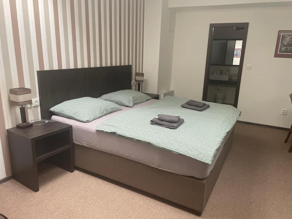Apartman Atelier Кадань Экстерьер фото